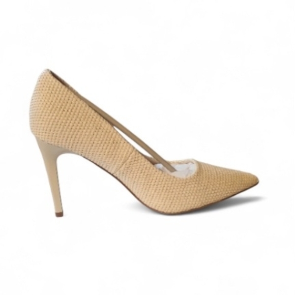 Tahari Shoes - Tahari Ivory Basket Weave Style Heels
